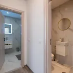 Apartment Elegant Deluxe 2 Bedroom By Flat Mаnager Sofia