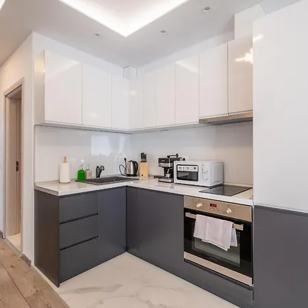 Апартаменты Elegant Deluxe 2 Bedroom By Flat Mаnager *