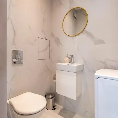 Elegant Deluxe 2 Bedroom * 索菲亞