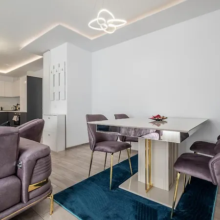 Elegant Deluxe 2 Bedroom By Flat Mаnager Апартаменты *