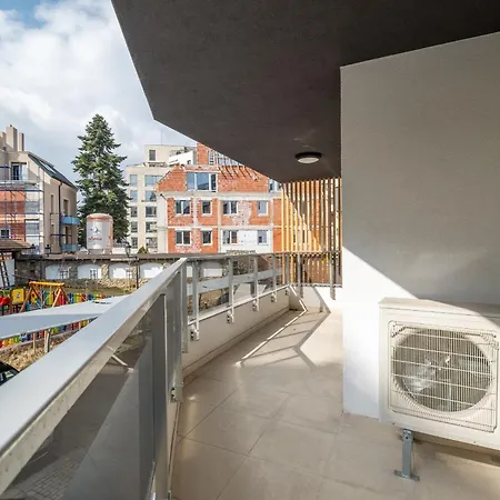 Elegant Deluxe 2 Bedroom