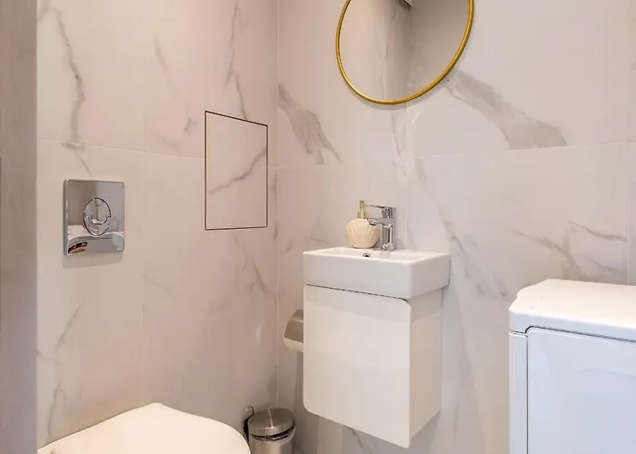 Elegant Deluxe 2 Bedroom * ソフィア