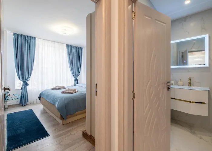 Elegant Deluxe 2 Bedroom アパート